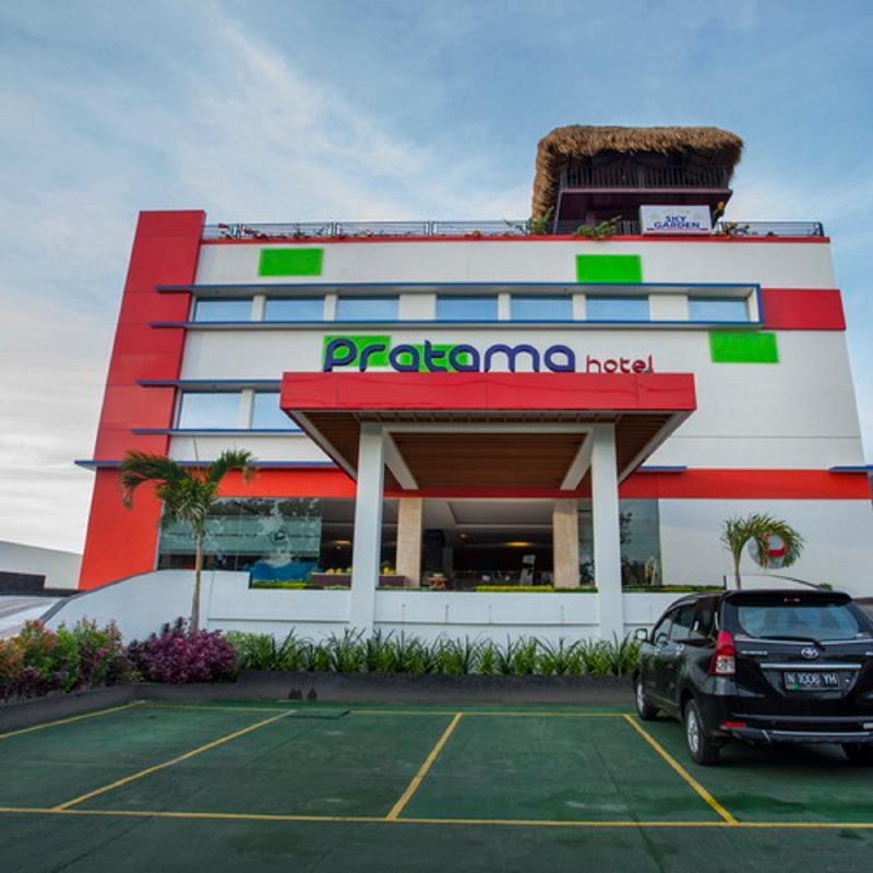 Pratama Hotel & Convention マタラム エクステリア 写真